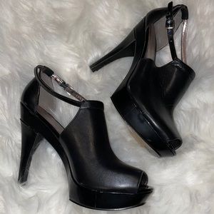 Nine West Ashley Leather Peep toe heel